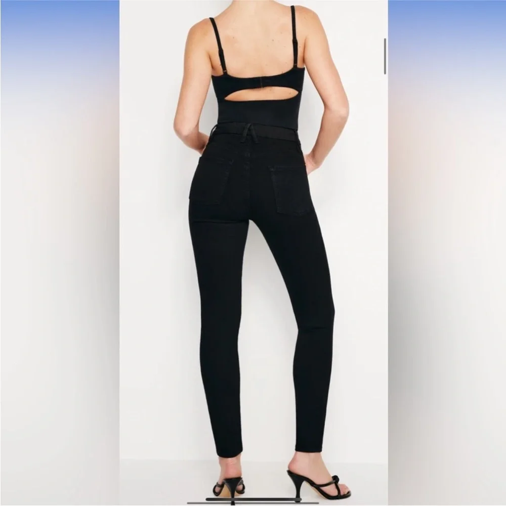 NWT Good American Good Legs Skinny Jeans Black Size 12/31 - Picture 2 of 2